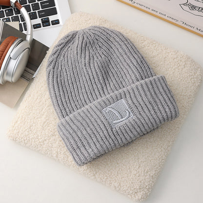 Knitted Hat    DM041